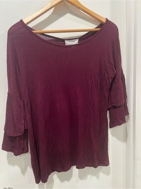 Comfortable Burgundy Ruffle-Sleeve Tunic Top